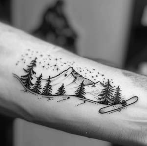 1. Minimal-Snow-Mountain-and-Snowboard-Tattoo