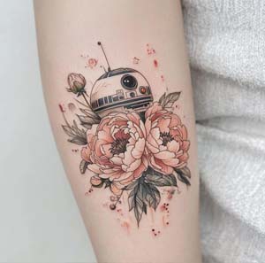 10_Star_Wars_And_Peonies_Tattoo